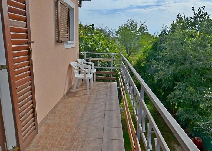 Josip Apartment Pavicini